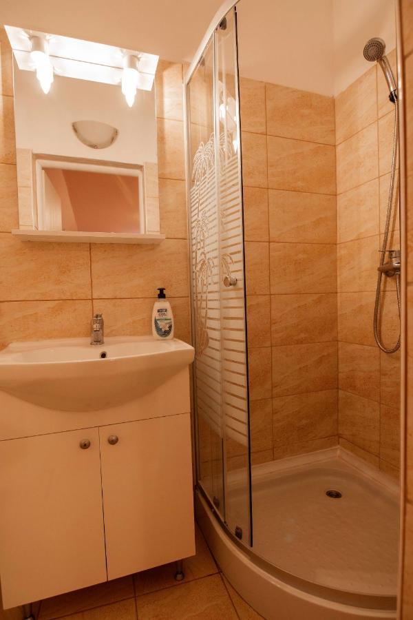 Privilegio 148 Sambata Sîmbăta de Sus Buitenkant foto